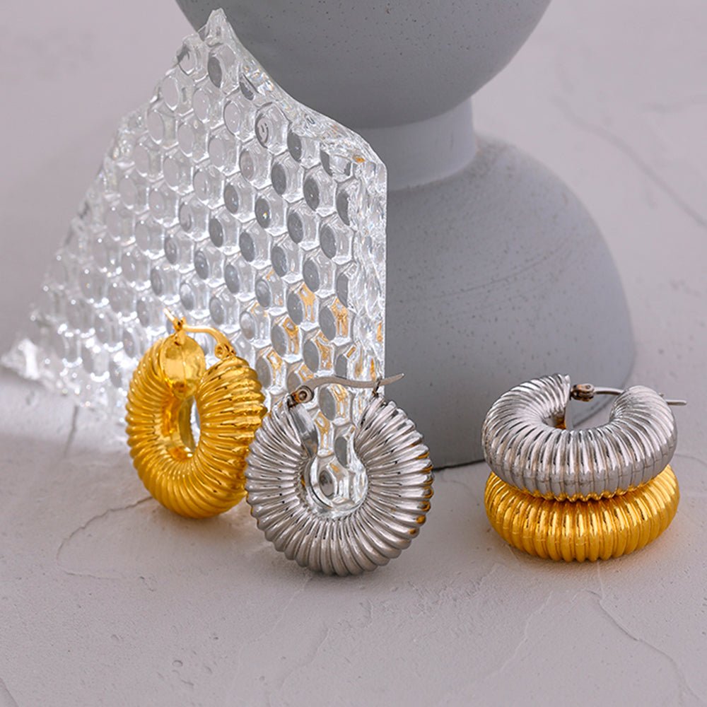 Brinco Argola Lacraia Banhado Ouro 18K