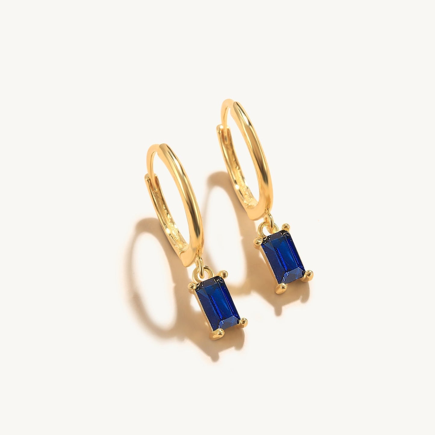 Brinco de Argola Safira Banhado Ouro 18K
