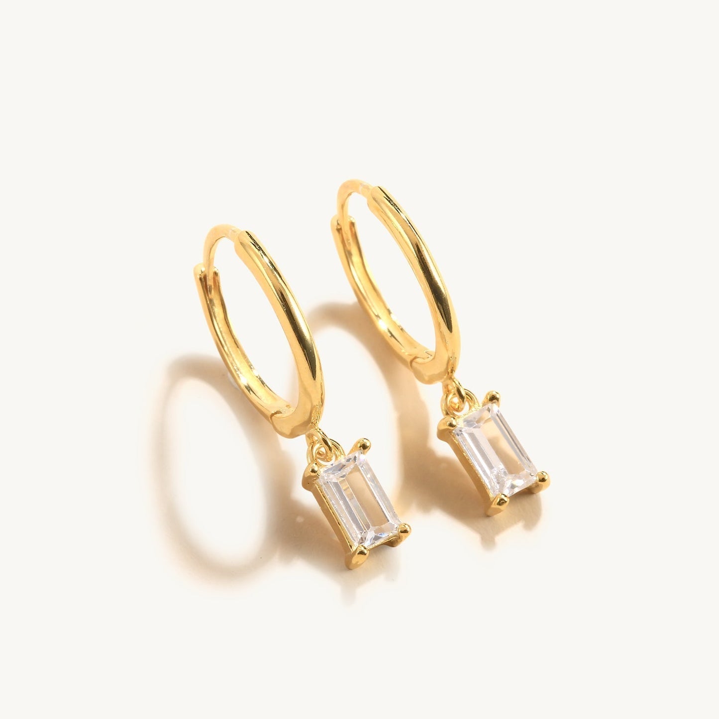 Brinco de Argola Safira Banhado Ouro 18K