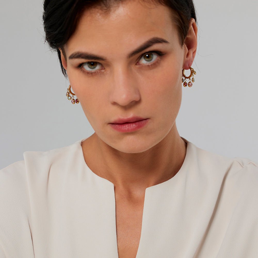 Brinco de Argola Com Pontos de Luz Banhado Ouro 18K