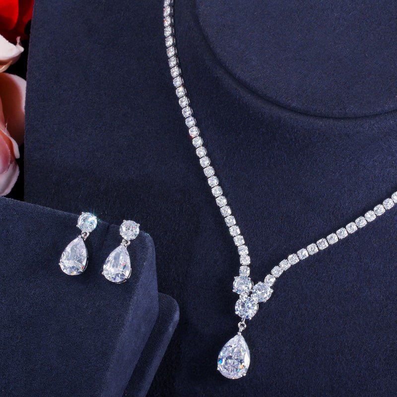 Conjunto Colar e Brinco Gota Zircônia
