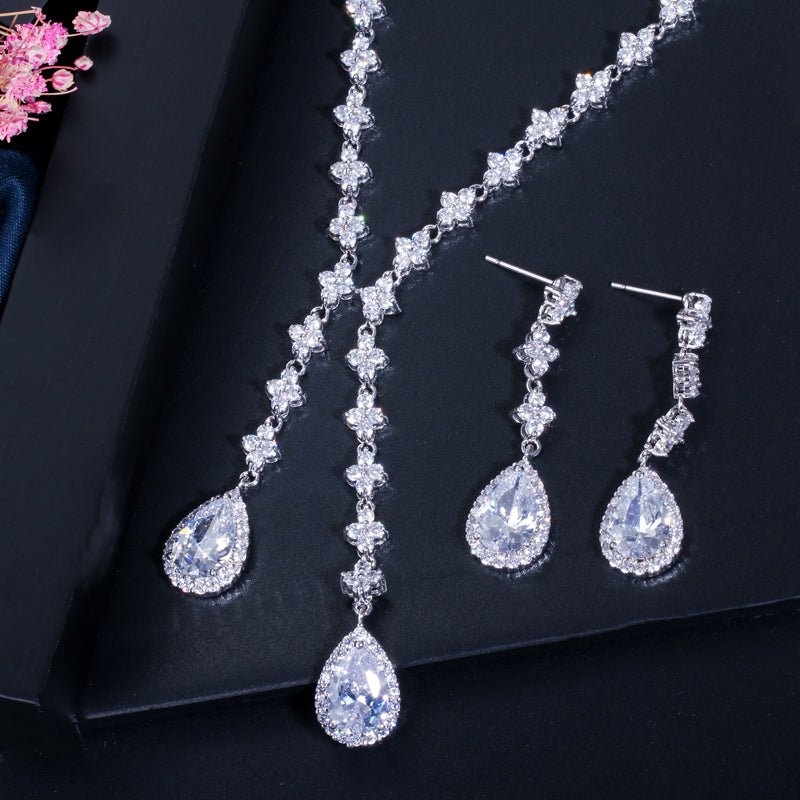 Conjunto Colar e Brinco Pingente Cristais de Zircônia