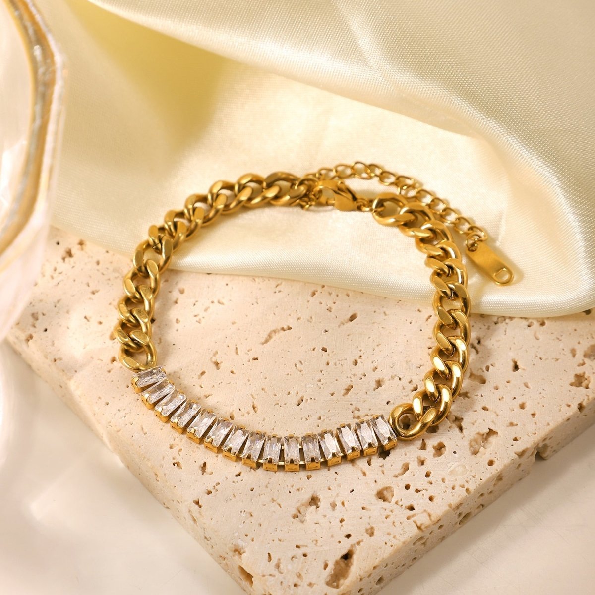 Pulseira Elo Groumet Zircônia Banho Ouro 18k