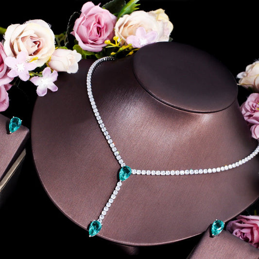 Conjunto Colar Gravata e Brinco Pingente Cristais de Zircônia Verde
